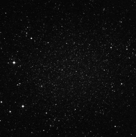 Imagem de referência (DSS2) de ESO351-030 — Sculptor Dwarf Elliptical — objeto ainda não capturado no observatório