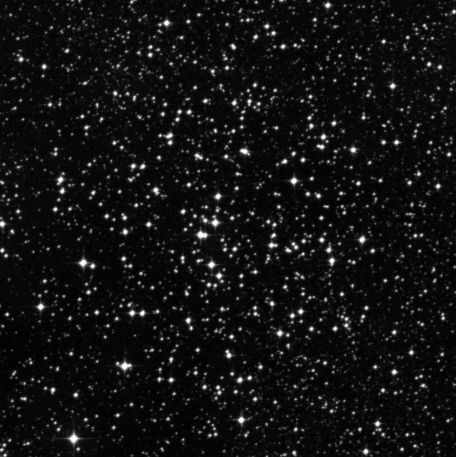 Imagem de referência (DSS2) de IC 2714 — objeto ainda não capturado no observatório
