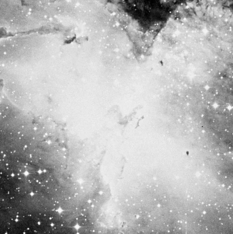 Imagem de referência (DSS2) de IC 4703 — Eagle Nebula — objeto ainda não capturado no observatório