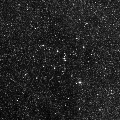 Imagem de referência (DSS2) de M7 — Ptolemy’s Cluster — objeto ainda não capturado no observatório
