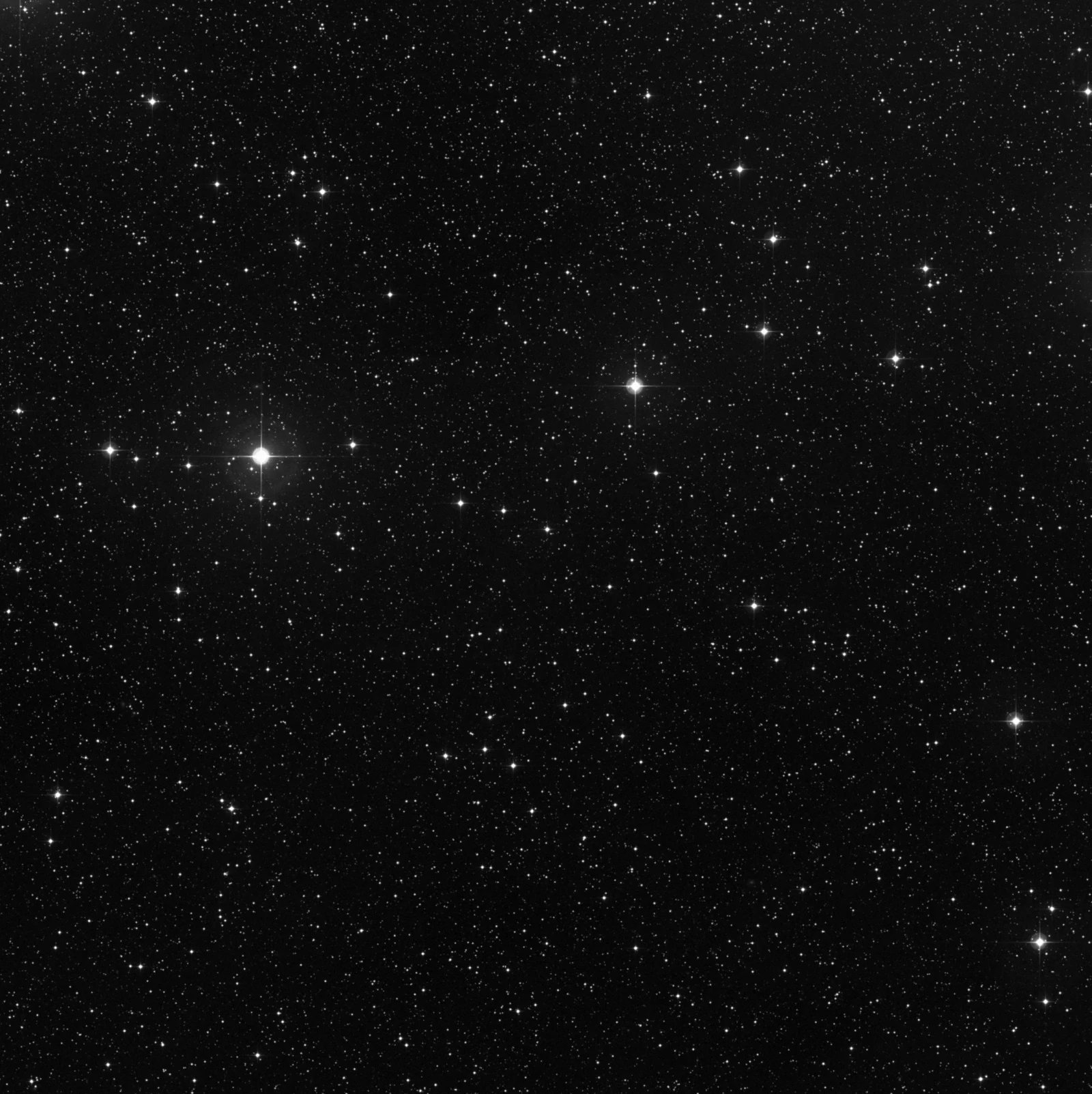 Imagem de referência (DSS2) de Mel 20 — Alpha Per Cluster — objeto ainda não capturado no observatório