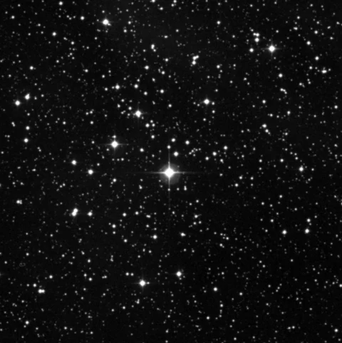 Imagem de referência (DSS2) de NGC 1027 — objeto ainda não capturado no observatório