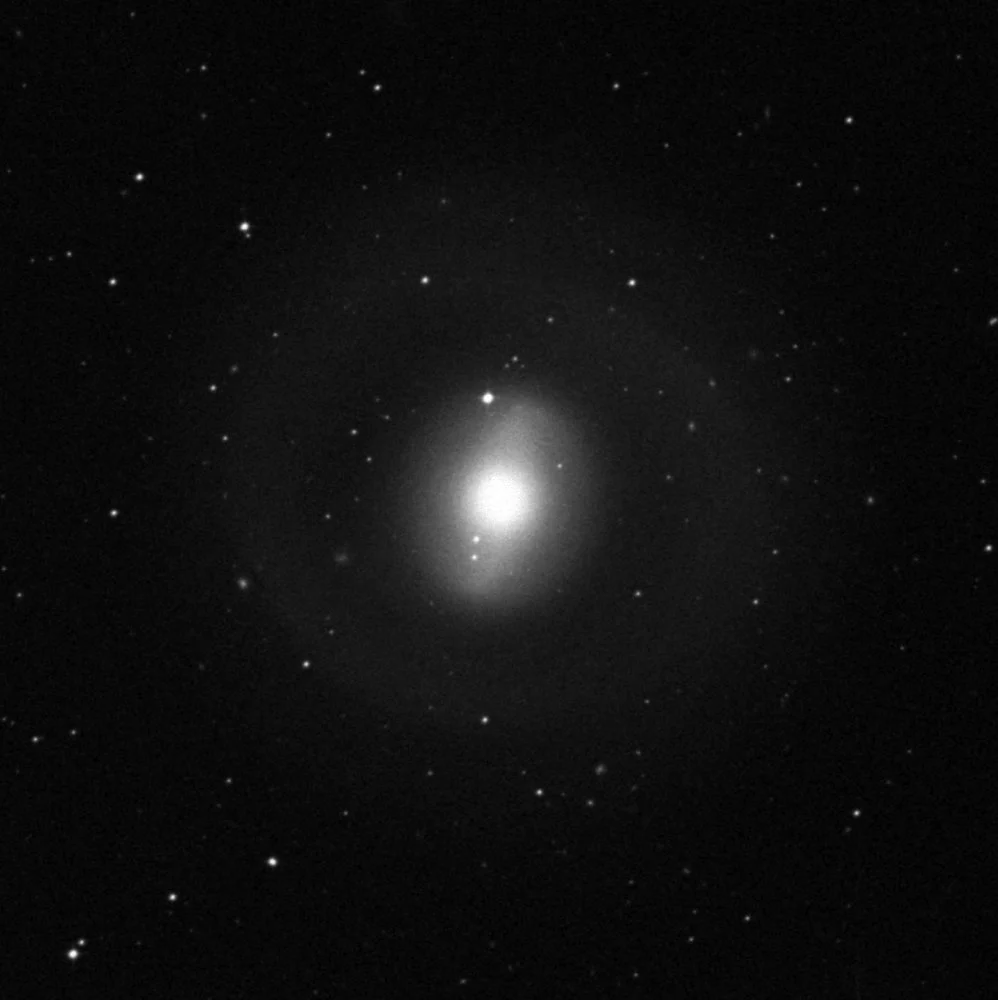 Imagem de referência (DSS2) de NGC 1269 — objeto ainda não capturado no observatório