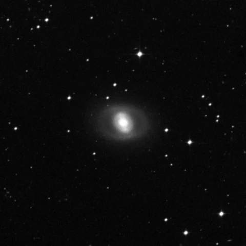 Imagem de referência (DSS2) de NGC 1326 — objeto ainda não capturado no observatório