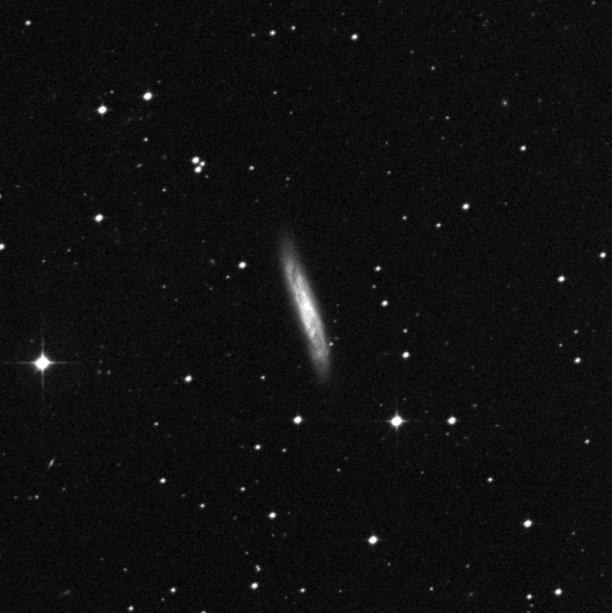 Imagem de referência (DSS2) de NGC 1406 — objeto ainda não capturado no observatório