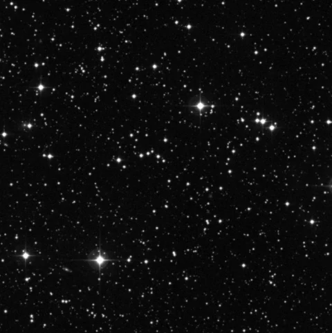 Imagem de referência (DSS2) de NGC 1582 — objeto ainda não capturado no observatório
