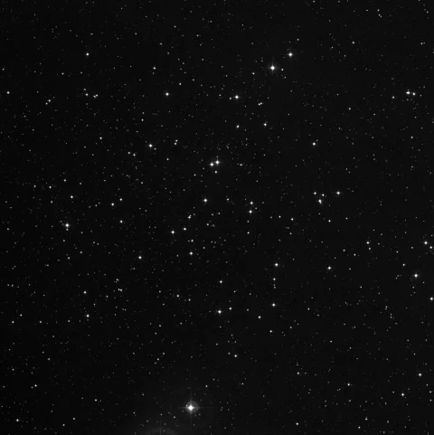 Imagem de referência (DSS2) de NGC 1647 — objeto ainda não capturado no observatório