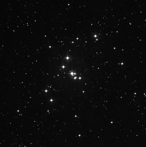 Imagem de referência (DSS2) de NGC 1662 — objeto ainda não capturado no observatório