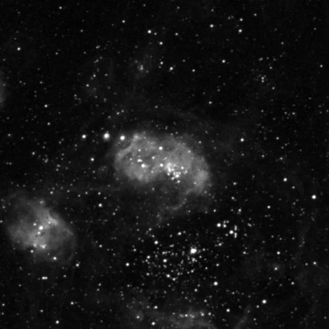Imagem de referência (DSS2) de NGC 1763 — objeto ainda não capturado no observatório