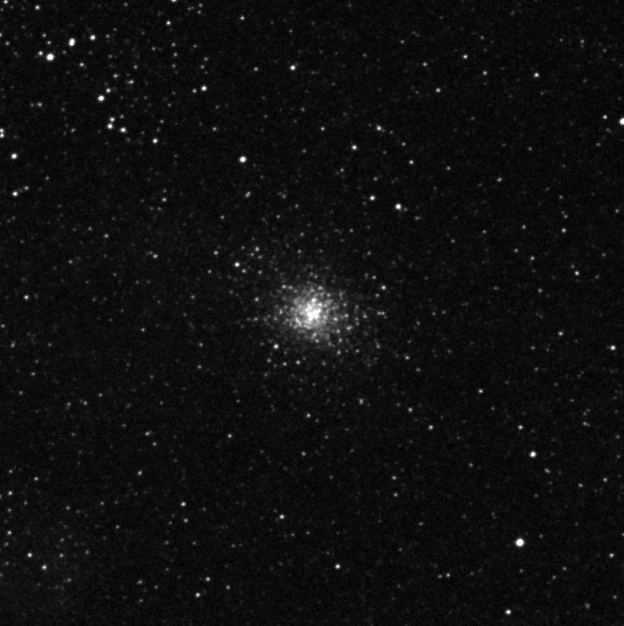 Imagem de referência (DSS2) de NGC 1783 — objeto ainda não capturado no observatório