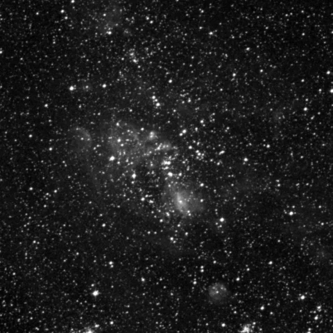 Imagem de referência (DSS2) de NGC 1948 — objeto ainda não capturado no observatório