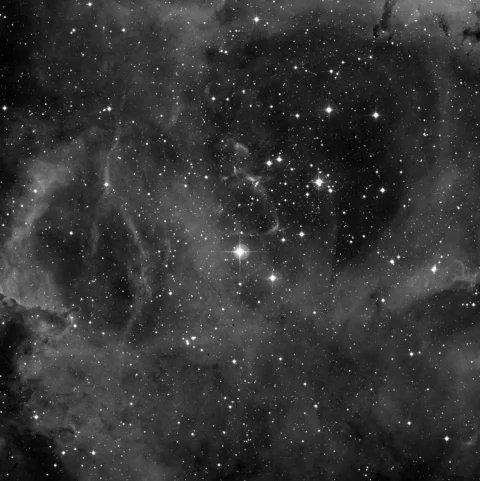 Imagem de referência (DSS2) de NGC 2244 — Aglomerado da Roseta — objeto ainda não capturado no observatório