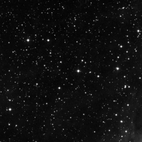 Imagem de referência (DSS2) de NGC 2252 — objeto ainda não capturado no observatório