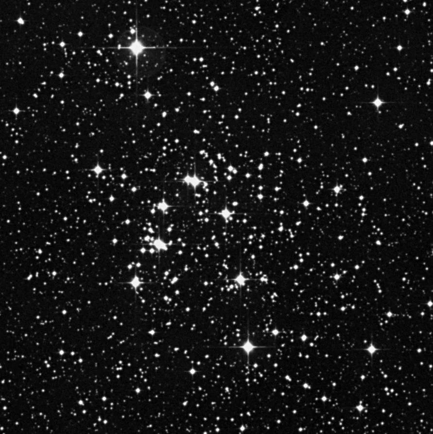 Imagem de referência (DSS2) de NGC 2345 — objeto ainda não capturado no observatório