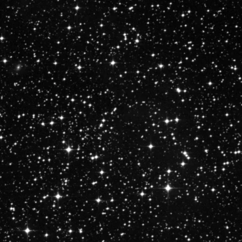 Imagem de referência (DSS2) de NGC 2354 — objeto ainda não capturado no observatório