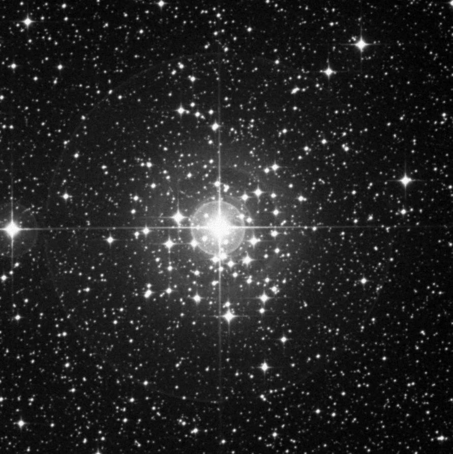 Imagem de referência (DSS2) de NGC 2362 — objeto ainda não capturado no observatório