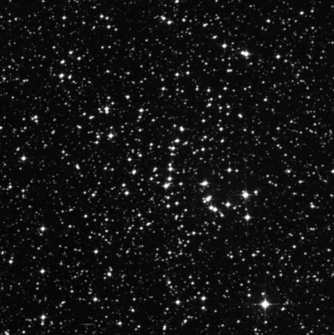 Imagem de referência (DSS2) de NGC 2567 — objeto ainda não capturado no observatório