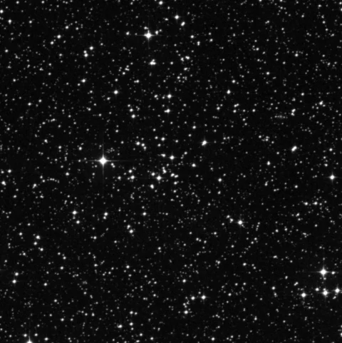 Imagem de referência (DSS2) de NGC 2587 — objeto ainda não capturado no observatório