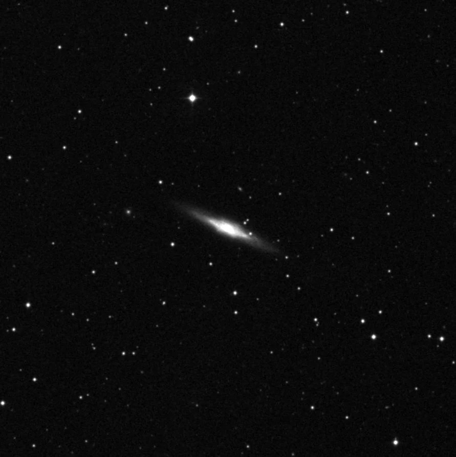 Imagem de referência (DSS2) de NGC 2654 — objeto ainda não capturado no observatório