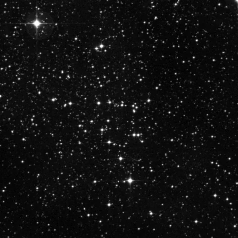 Imagem de referência (DSS2) de NGC 2670 — objeto ainda não capturado no observatório