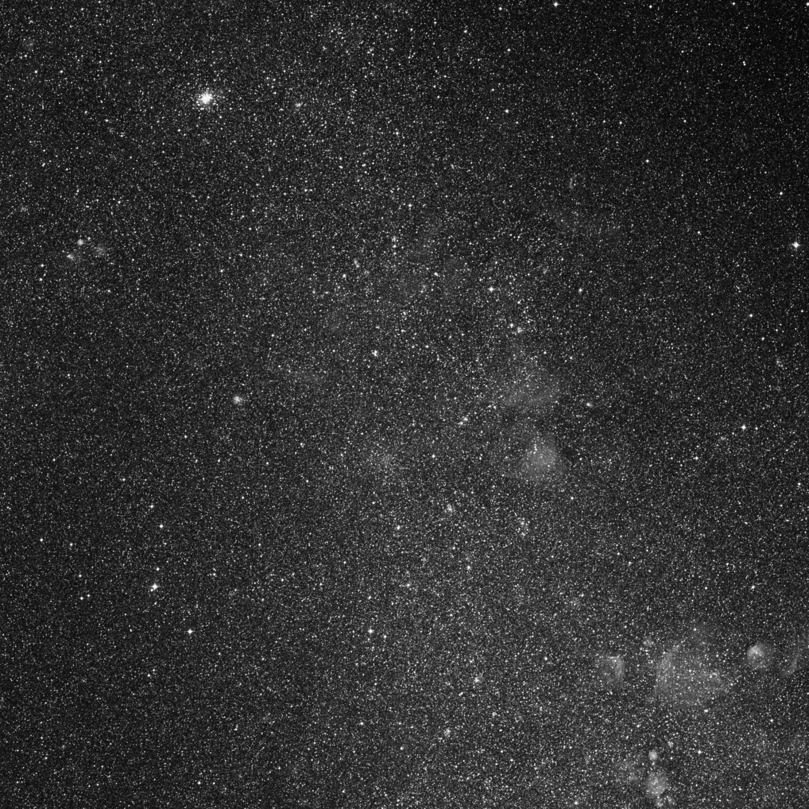 Imagem de referência (DSS2) de NGC 292 — Pequena Nuvem de Magalhães — objeto ainda não capturado no observatório