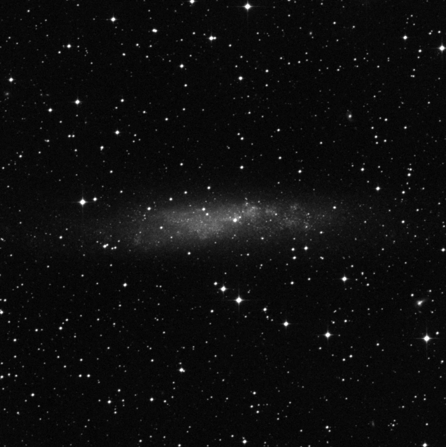 Imagem de referência (DSS2) de NGC 3109 — objeto ainda não capturado no observatório