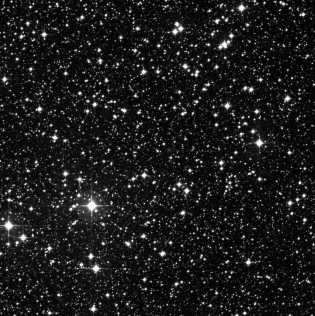 Imagem de referência (DSS2) de NGC 3114 — objeto ainda não capturado no observatório