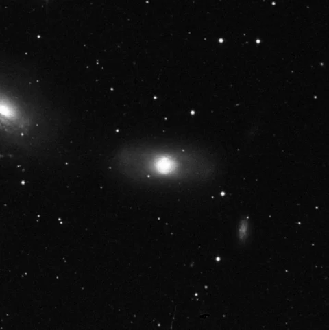 Imagem de referência (DSS2) de NGC 3166 — objeto ainda não capturado no observatório