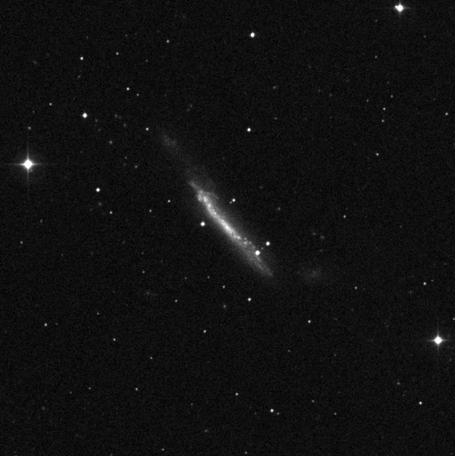 Imagem de referência (DSS2) de NGC 3432 — objeto ainda não capturado no observatório