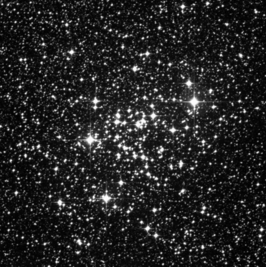 Imagem de referência (DSS2) de NGC 3766 — Pearl Cluster — objeto ainda não capturado no observatório
