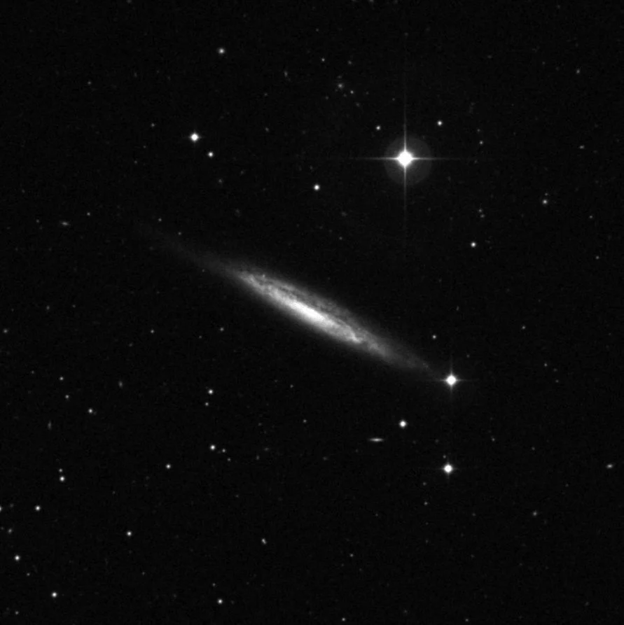 Imagem de referência (DSS2) de NGC 4157 — objeto ainda não capturado no observatório