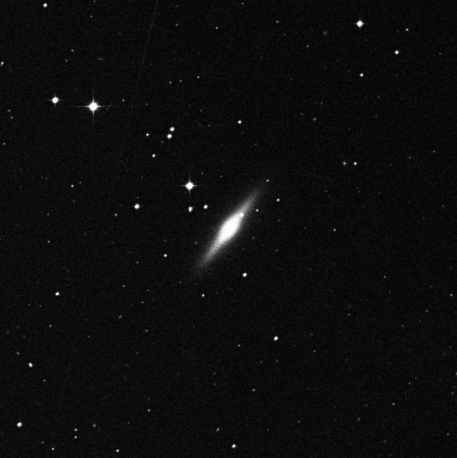 Imagem de referência (DSS2) de NGC 4179 — objeto ainda não capturado no observatório