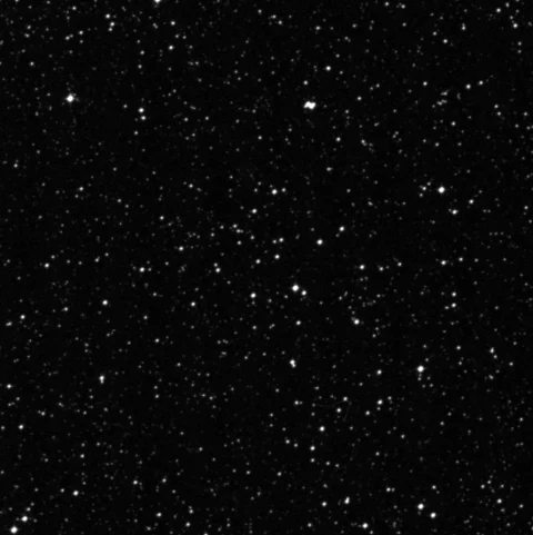 Imagem de referência (DSS2) de NGC 4230 — objeto ainda não capturado no observatório