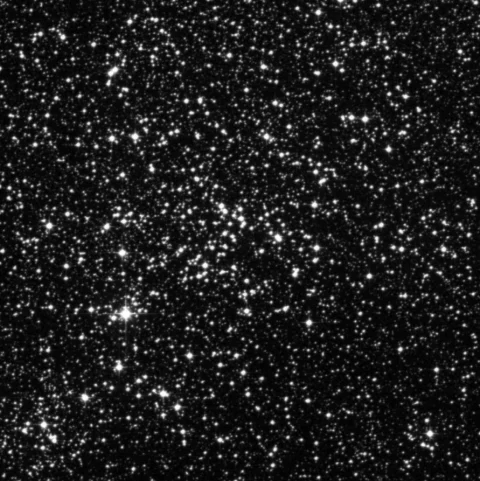 Imagem de referência (DSS2) de NGC 4349 — objeto ainda não capturado no observatório