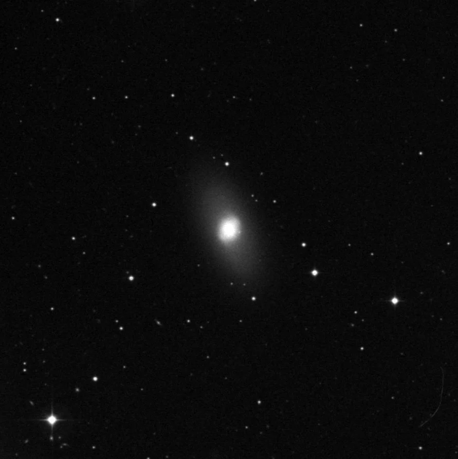 Imagem de referência (DSS2) de NGC 4754 — objeto ainda não capturado no observatório