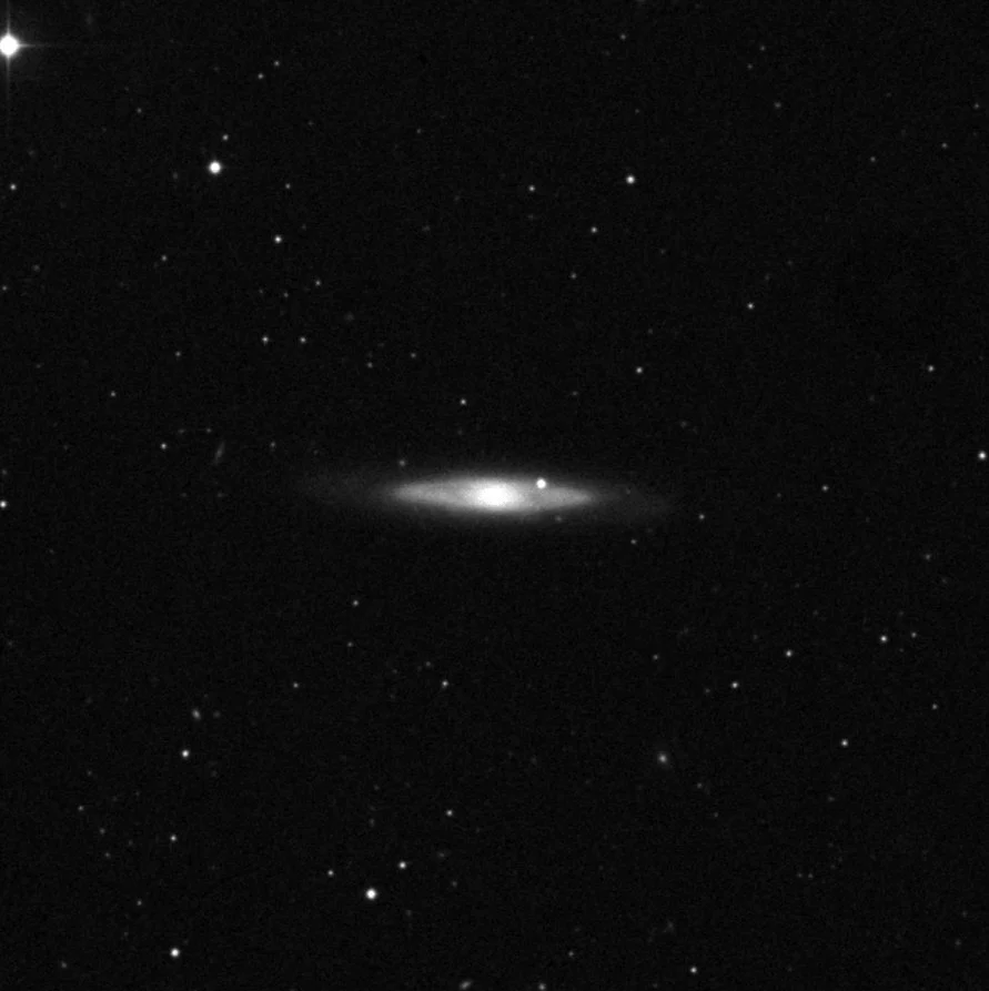 Imagem de referência (DSS2) de NGC 4866 — objeto ainda não capturado no observatório