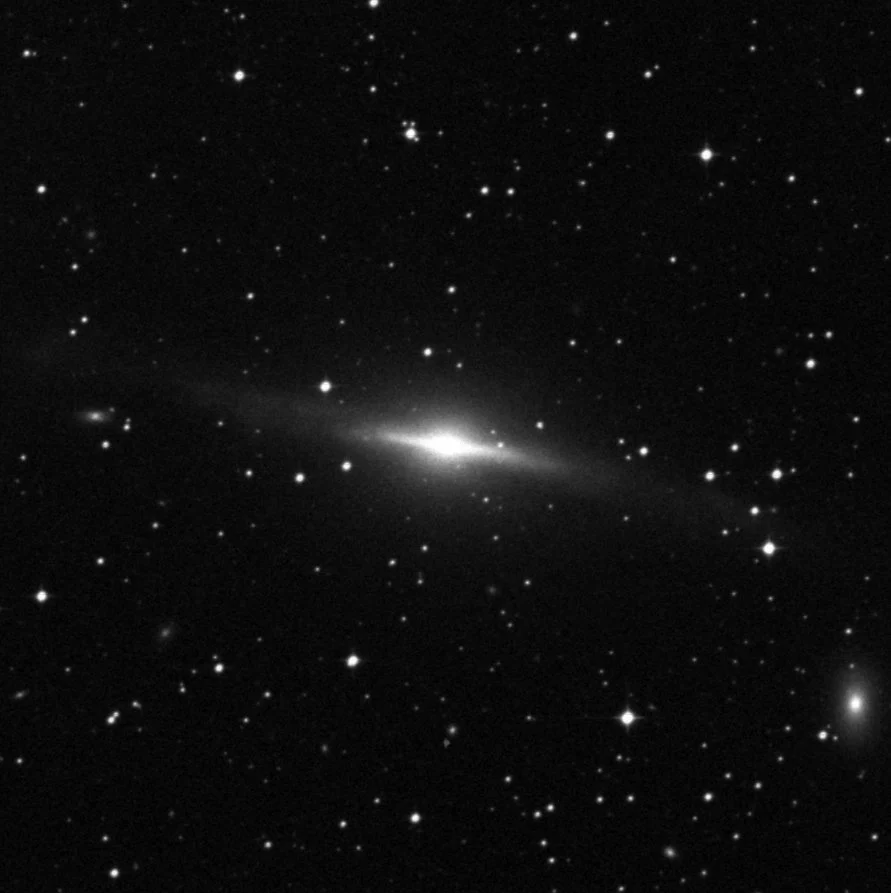 Imagem de referência (DSS2) de NGC 5084 — objeto ainda não capturado no observatório