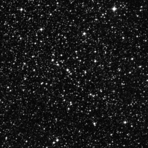 Imagem de referência (DSS2) de NGC 5138 — objeto ainda não capturado no observatório