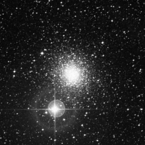Imagem de referência (DSS2) de NGC 5286 — objeto ainda não capturado no observatório