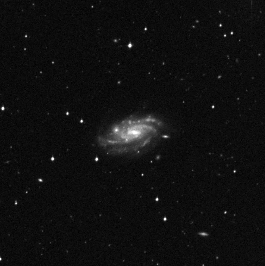 Imagem de referência (DSS2) de NGC 578 — objeto ainda não capturado no observatório