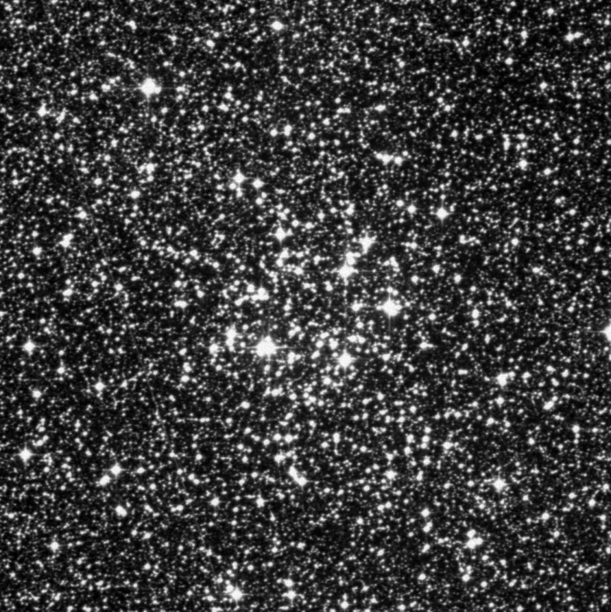 Imagem de referência (DSS2) de NGC 6067 — objeto ainda não capturado no observatório