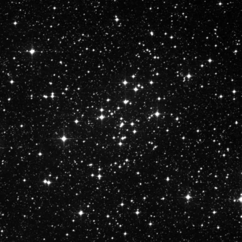 Imagem de referência (DSS2) de NGC 6124 — objeto ainda não capturado no observatório