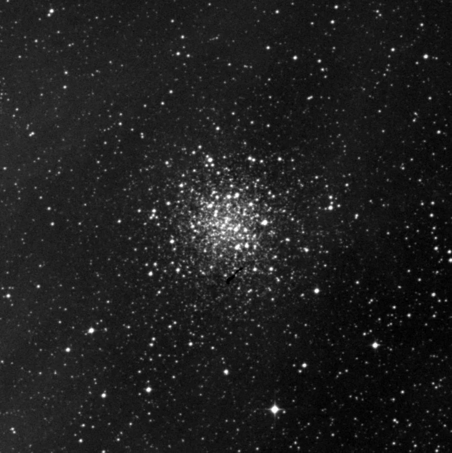 Imagem de referência (DSS2) de NGC 6144 — objeto ainda não capturado no observatório