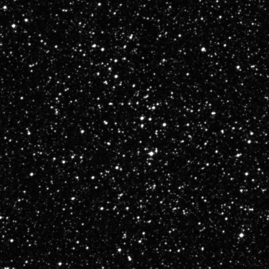 Imagem de referência (DSS2) de NGC 6208 — objeto ainda não capturado no observatório