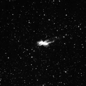 Imagem de referência (DSS2) de NGC 6302 — Nebulosa da Borboleta — objeto ainda não capturado no observatório