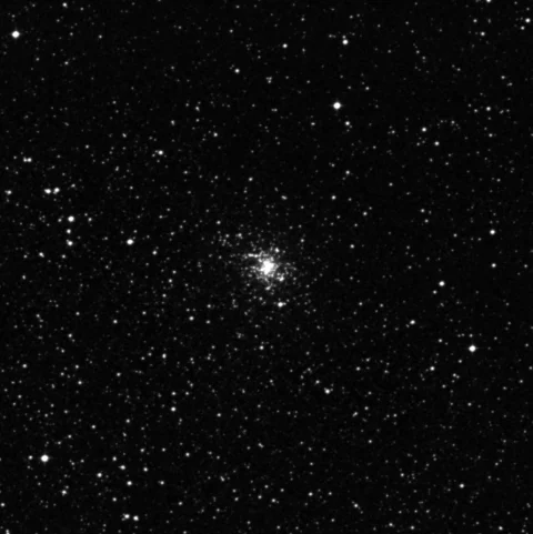 Imagem de referência (DSS2) de NGC 6342 — objeto ainda não capturado no observatório