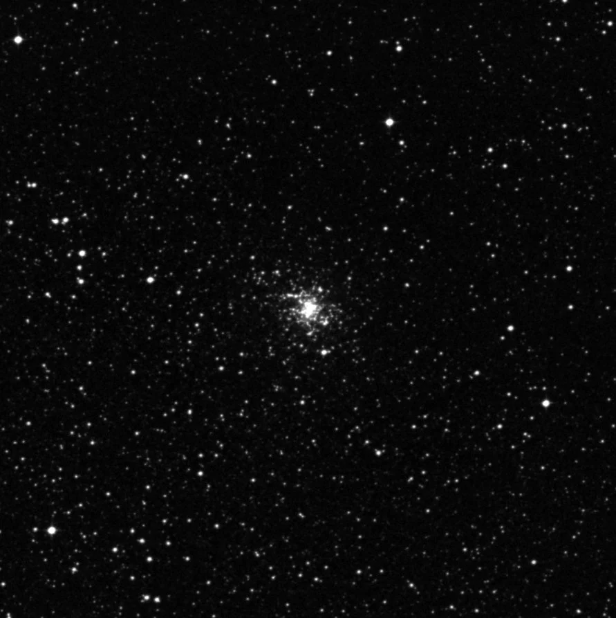 Imagem de referência (DSS2) de NGC 6342 — objeto ainda não capturado no observatório