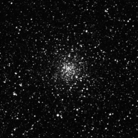 Imagem de referência (DSS2) de NGC 6352 — objeto ainda não capturado no observatório