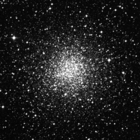 Imagem de referência (DSS2) de NGC 6362 — objeto ainda não capturado no observatório