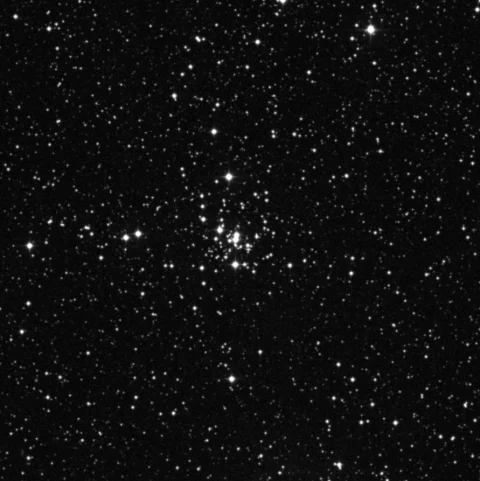 Imagem de referência (DSS2) de NGC 637 — objeto ainda não capturado no observatório
